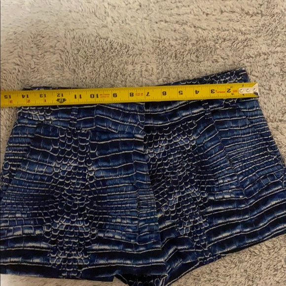 BCBG maxazria blue dress shorts - Picture 8 of 8